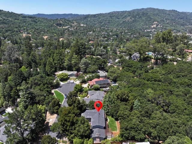111 Vista Del Prado, Los Gatos CA: https://media.crmls.org/mediaz/dc946164-03f8-4694-a8d1-418e6054d878.jpg