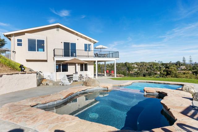 Image 25 of 31 For 1033 Via Contenta