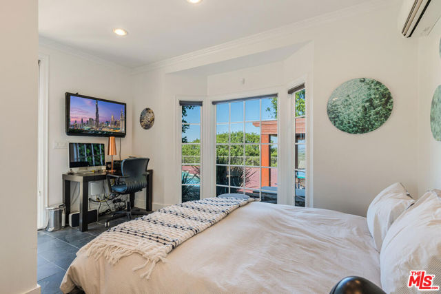 2232 Stradella Road, Los Angeles CA: https://media.crmls.org/mediaz/dc97c1e0-babf-4db2-a669-53d63126349e.jpg