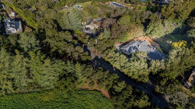 24821 Prospect Avenue, Los Altos Hills CA: https://media.crmls.org/mediaz/dc97c79c-4877-4ae8-82bd-d2cb0b431689.jpg