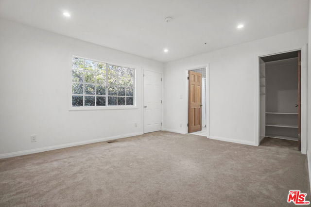 31763 Cottontail Lane, Malibu CA: https://media.crmls.org/mediaz/dc986eb1-4d19-4abd-b33e-b4ee726ed927.jpg