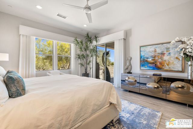 504 Retreat Circle, Palm Desert CA: https://media.crmls.org/mediaz/dc993423-931b-4265-9797-33ebf9698b5f.jpg