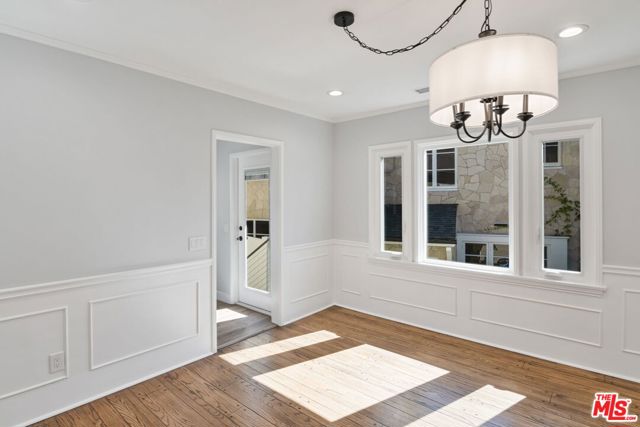 2383 Panorama Terrace, Los Angeles CA: https://media.crmls.org/mediaz/dc9992c4-9349-4e4e-bf1f-7b1027506a22.jpg