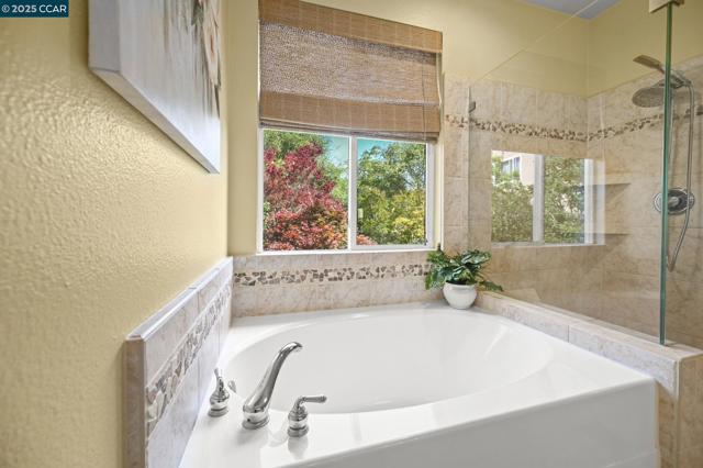 120 Woodcrest Dr, San Ramon CA: https://media.crmls.org/mediaz/dc9a19ec-67b8-4764-8b16-4bcafbca0868.jpg