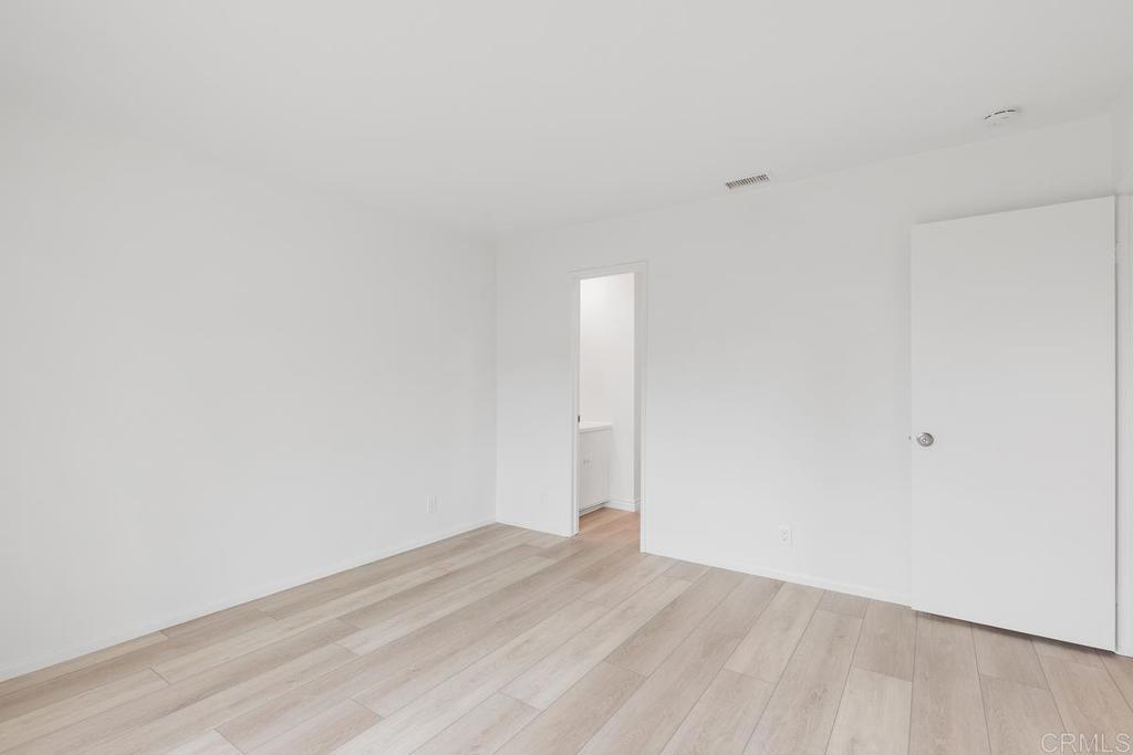 889 Bracero Road - photo 15