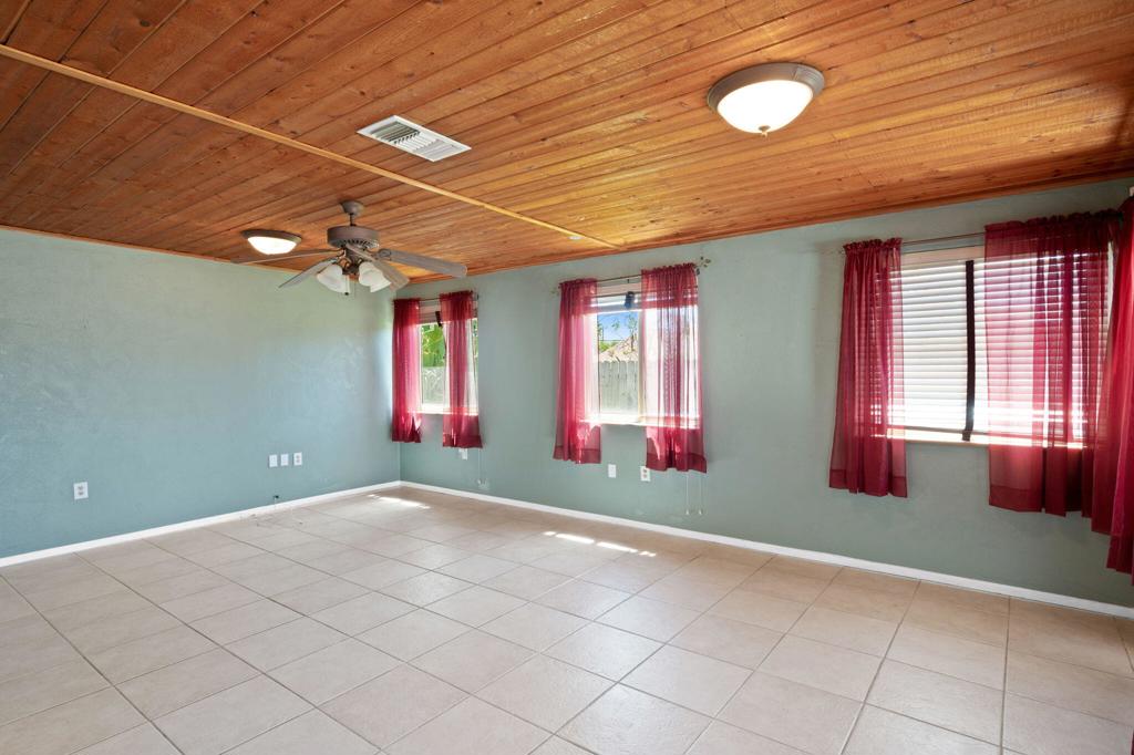 MLS #219132767DA img 5