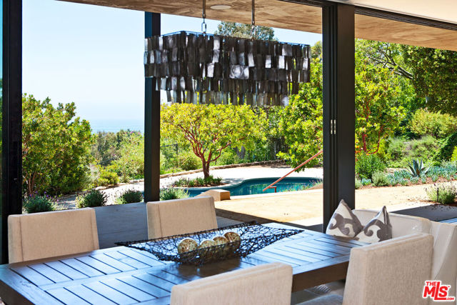 6228 Sycamore Meadows Drive, Malibu CA: https://media.crmls.org/mediaz/dc9af55c-100f-4ea8-ab3b-a7fe6dda0e0d.jpg