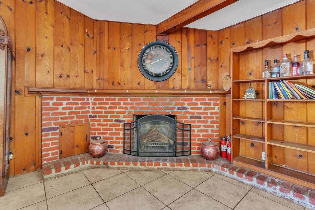 610 11th Avenue - photo 8