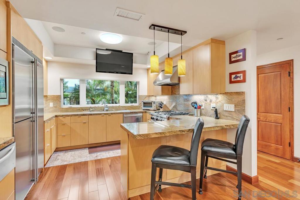 MLS #250030962SD img 8