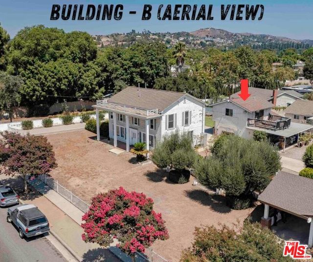 5706 Pioneer Boulevard, Whittier CA: https://media.crmls.org/mediaz/dc9ca20b-8200-4e15-b6b5-1277fe20c0e8.jpg
