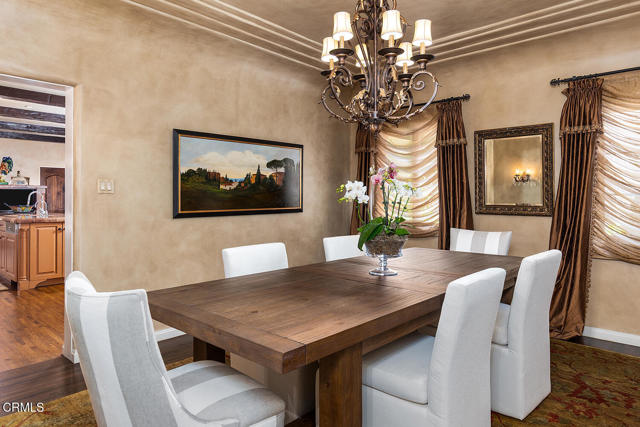1711 Fairmount Avenue, La Canada Flintridge CA: https://media.crmls.org/mediaz/dc9d0f57-8ad1-4fdd-aed0-9c0309e45cfd.jpg