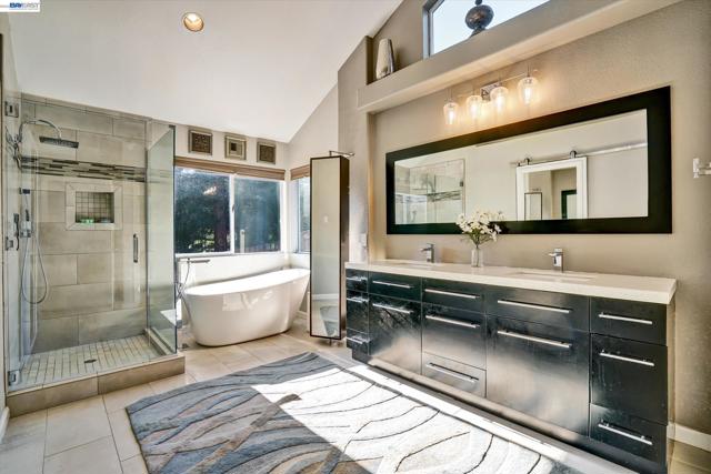 Image 45 of 58 For 36 Savona Ct