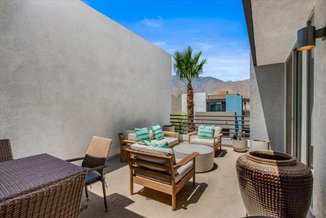 3552 Melody Lane, Palm Springs CA: https://media.crmls.org/mediaz/dc9f164b-7c89-40db-93b1-f4922fc9b52e.jpg