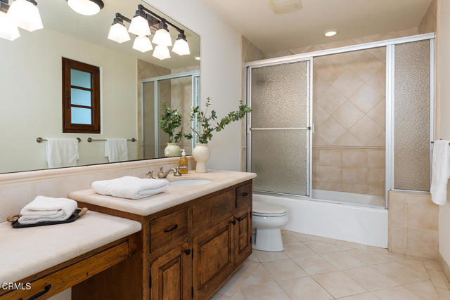 Detail Gallery Image 52 of 77 For 4144 Chevy Chase Dr, La Canada Flintridge,  CA 91011 - 5 Beds | 4/4 Baths
