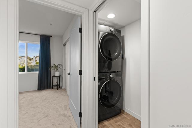 4100 Voltaire St, San Diego CA: https://media.crmls.org/mediaz/dca082b8-9308-42c4-9e9a-1c0aed30061e.jpg