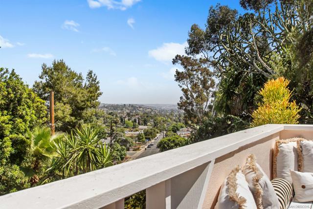 4723 Boulder Pl, La Mesa CA: https://media.crmls.org/mediaz/dca1ad47-ac7c-4693-a918-ea67dae08f57.jpg