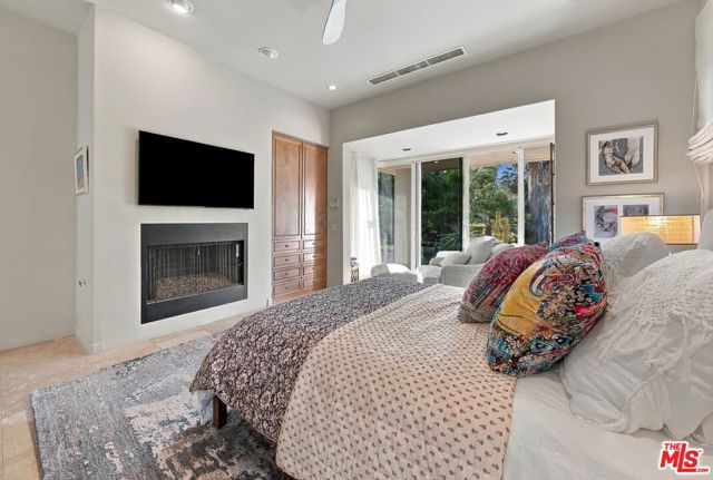 1132 Lake Vista, Palm Desert, CA 92260
