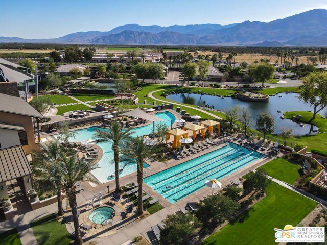 50660 Havasu Falls Drive, Indio CA: https://media.crmls.org/mediaz/dca2b6e5-8bb0-40d4-afa6-f354cb11f5b7.jpg