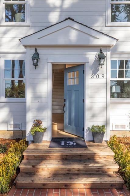 309 Channing Way, Pacifica CA: https://media.crmls.org/mediaz/dca2f042-3505-4200-b0b0-fc7a425f6101.jpg