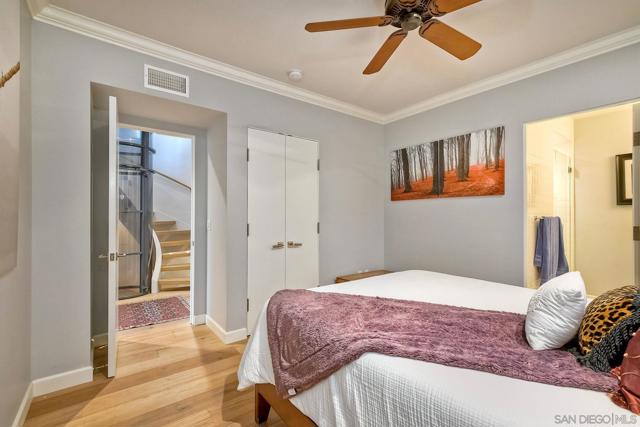 812 San Antonio Pl, San Diego CA: https://media.crmls.org/mediaz/dca3c841-72de-4329-b0a7-6114ac1af5ad.jpg
