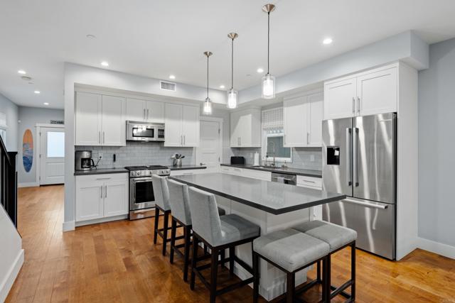 867 Wilbur Avenue, San Diego CA: https://media.crmls.org/mediaz/dca3d98a-00f7-4602-9469-3a70d1ae04dc.jpg