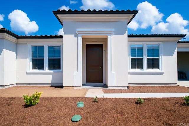 Detail Gallery Image 2 of 38 For 2981 Orchard Glen, Escondido,  CA 92026 - 5 Beds | 4 Baths