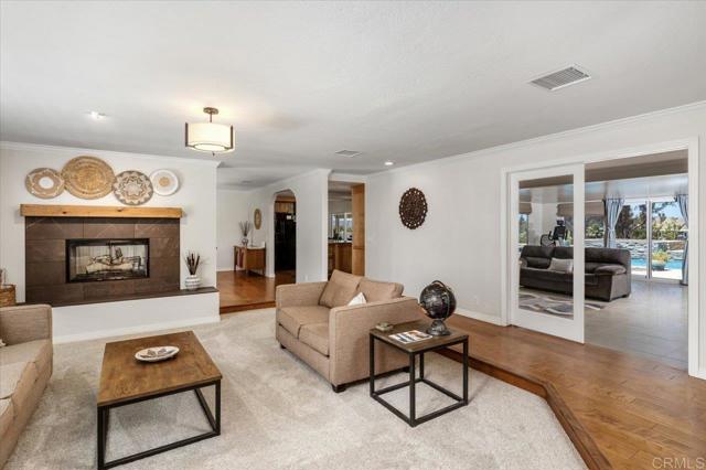 31158 Del Rey Road, Temecula CA: https://media.crmls.org/mediaz/dca482f2-0feb-4a54-b905-0624f0c084ef.jpg