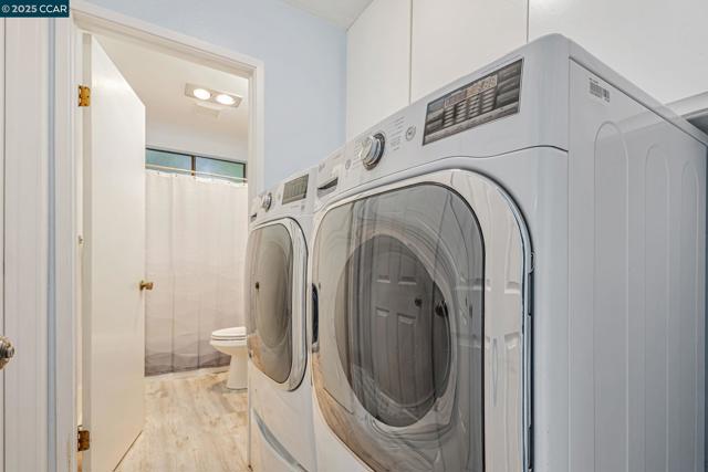 290 Olympian Way, Pacifica CA: https://media.crmls.org/mediaz/dca59ff3-2480-41e9-b7c3-9d3247dd28bc.jpg