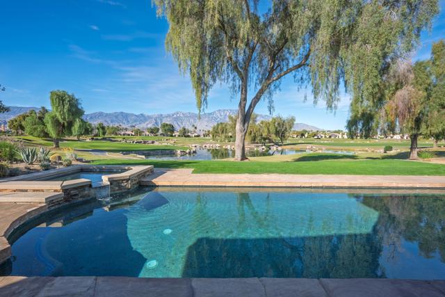 33 Via Las Flores, Rancho Mirage, CA 92270