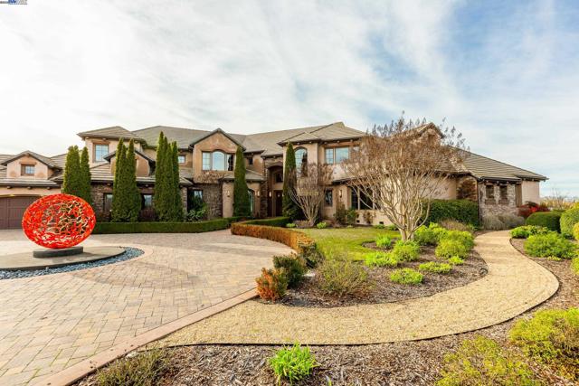 Details for 55 Hunter Ranch Rd, Napa, CA 94558