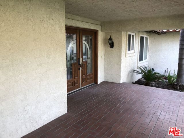 10723 Ridge Canyon Road, Rancho Cucamonga CA: https://media.crmls.org/mediaz/dca7b76c-9416-414f-a199-af325cecfc82.jpg