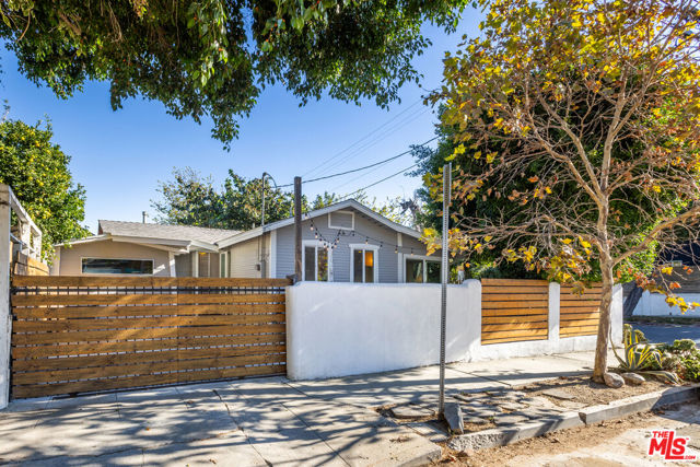 Image 3 for 2155 Clinton St, Los Angeles, CA 90026
