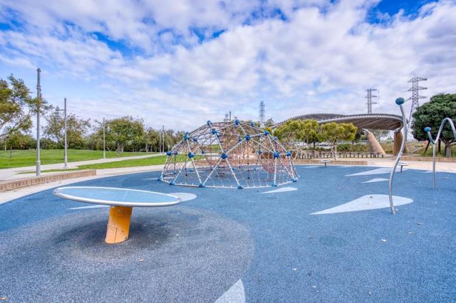 236 Ryder Street, San Mateo CA: https://media.crmls.org/mediaz/dca82fa4-6357-46b9-89f4-ee1268913de8.jpg