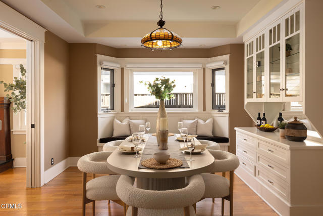 Detail Gallery Image 6 of 34 For 1030 Adelaine Ave, South Pasadena,  CA 91030 - 4 Beds | 3 Baths