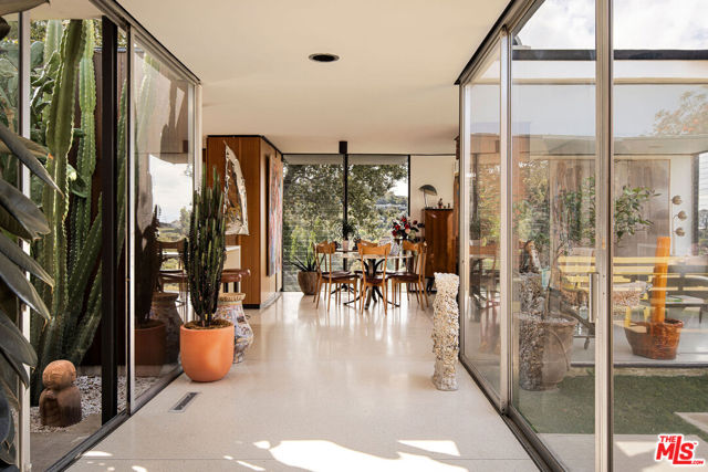 3 Bed Home for Sale in Los Angeles, California
