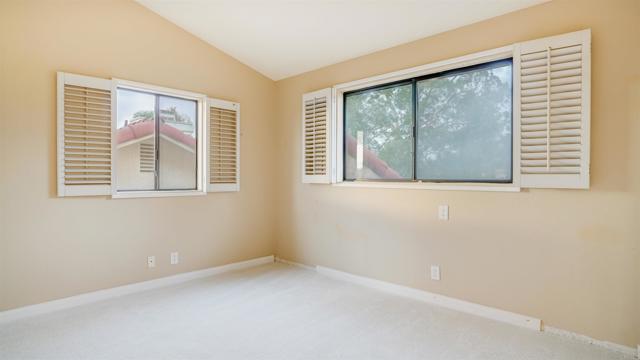 Detail Gallery Image 24 of 40 For 2626 Magellan Ln, Vista,  CA 92081 - 3 Beds | 2/1 Baths