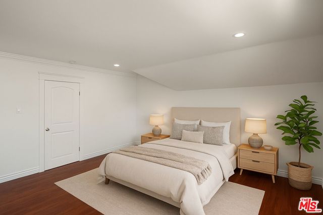 251 S Ardmore Avenue, Los Angeles CA: https://media.crmls.org/mediaz/dcaca823-88a4-48d3-b3ff-efcc55b18a3c.jpg