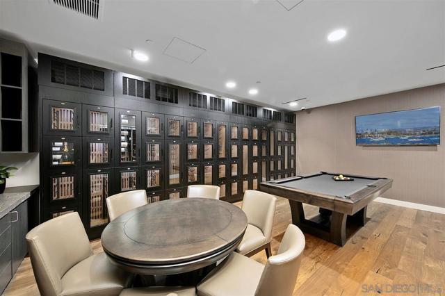 2855 5th Ave, San Diego CA: https://media.crmls.org/mediaz/dcad93fb-e5cb-42df-9325-4161f08d0184.jpg