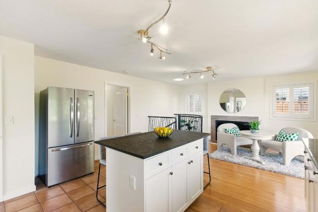 3996 Jefferson Avenue, Redwood City CA: https://media.crmls.org/mediaz/dcae4149-6085-4dc0-9590-a55a3caad731.jpg