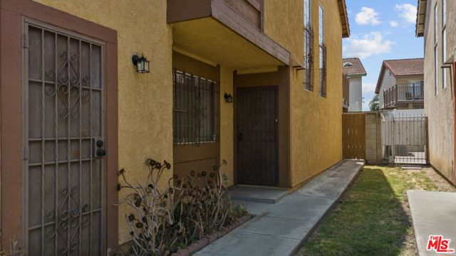 620 Almond Street, Compton, California 90220, 4 Bedrooms Bedrooms, ,3 BathroomsBathrooms,Single Family Residence,For Sale,Almond,24415903