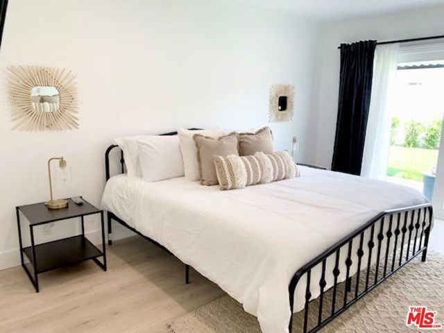 5630 Vantage Avenue, Valley Village CA: https://media.crmls.org/mediaz/dcb04e21-127b-4ae9-9ab5-f1f284ca26d6.jpg