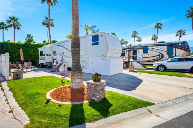 69411 Ramon Rd #463, Cathedral City CA: https://media.crmls.org/mediaz/dcb07ff8-131d-4075-a188-ad0474c60bee.jpg