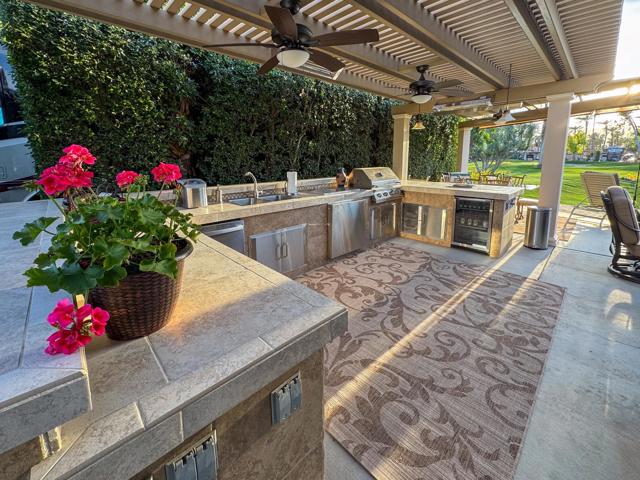 80394 Avenue 48, Indio CA: https://media.crmls.org/mediaz/dcb17201-29aa-4e07-bdad-992766ddfe34.jpg