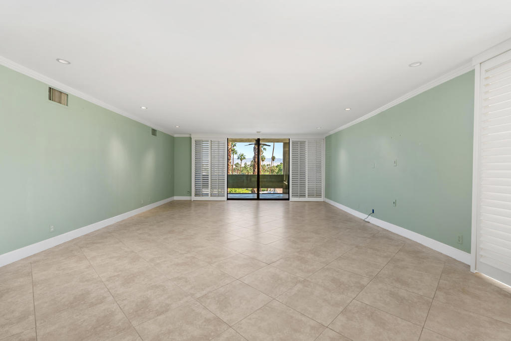 MLS #219136631DA image #12