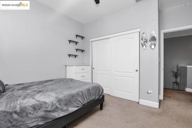 25 Solitude Ct, Oakley CA: https://media.crmls.org/mediaz/dcb31394-3d65-4066-b8f0-3a835ef0803a.jpg