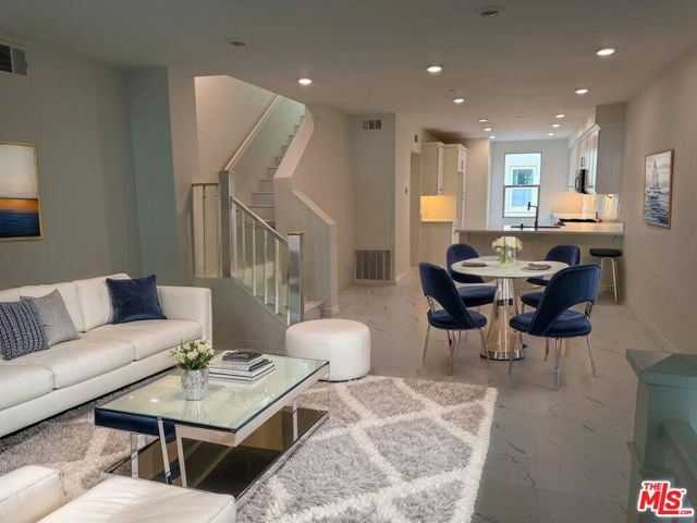 65 Plateau, Irvine CA: https://media.crmls.org/mediaz/dcb362d8-8d83-42f1-8c31-c02e7e6941ec.jpg