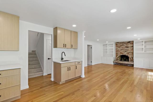 6561 Skyfarm Drive, San Jose CA: https://media.crmls.org/mediaz/dcb37ade-604d-4365-9cf2-2aa925d397f2.jpg