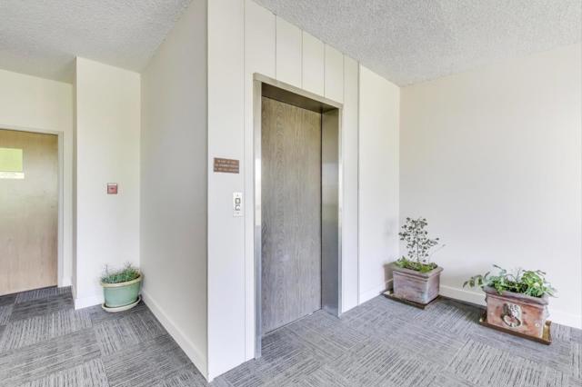 525 Almer Road, Burlingame CA: https://media.crmls.org/mediaz/dcb3b6ca-f0b4-4660-959a-d0c84fde8711.jpg