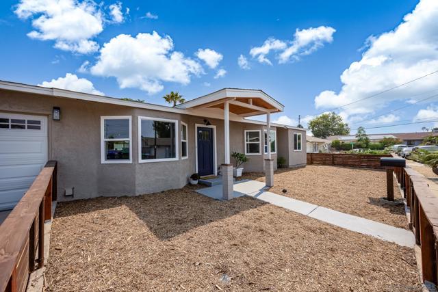 3366 Neosho Pl, San Diego CA: https://media.crmls.org/mediaz/dcb3bb4d-b720-472c-8f76-addbe6b9343f.jpg