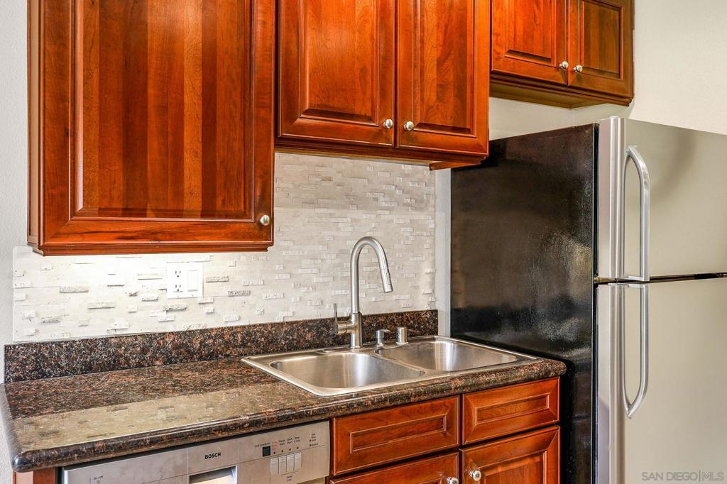 8430 Via Mallorca - photo 10